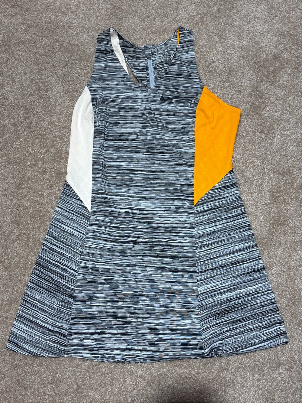 NIKE Tennis Dress w/o shorts